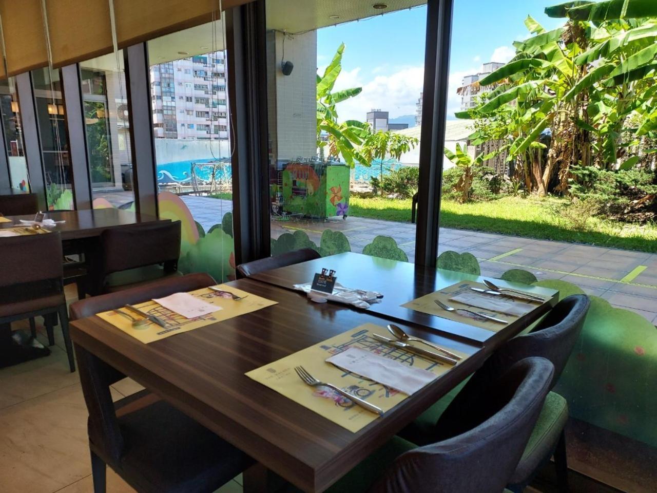 Yilan Walden Hotel מראה חיצוני תמונה